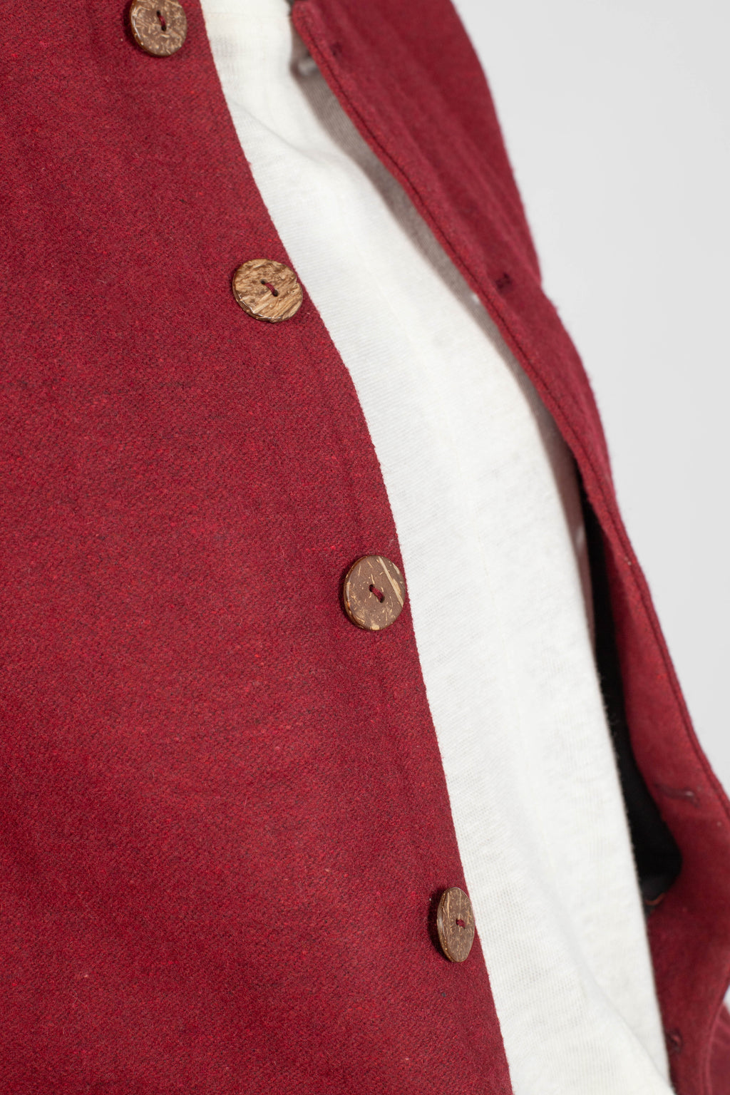 Le costume rouge en laine x chanvre