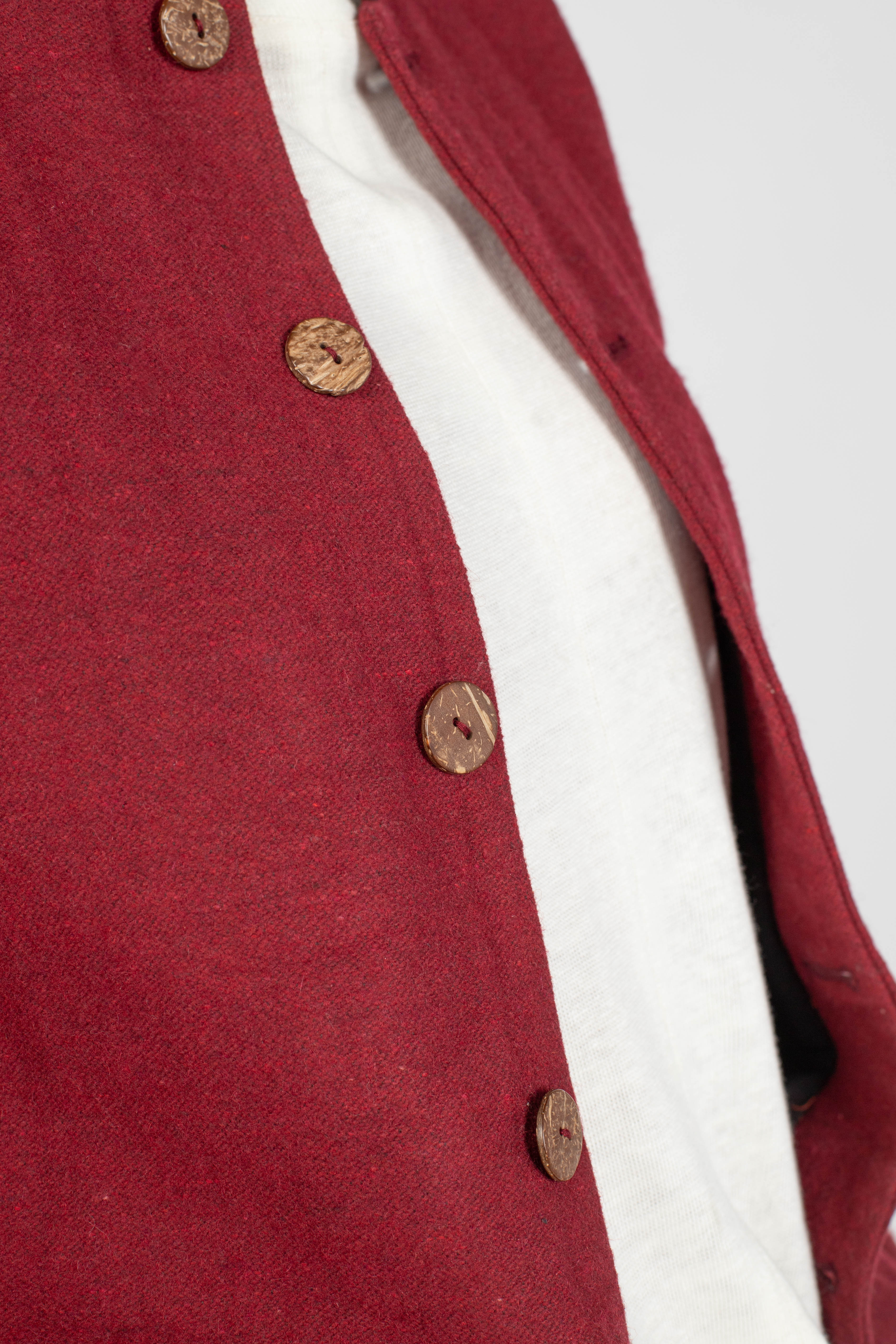 Le costume rouge en laine x chanvre
